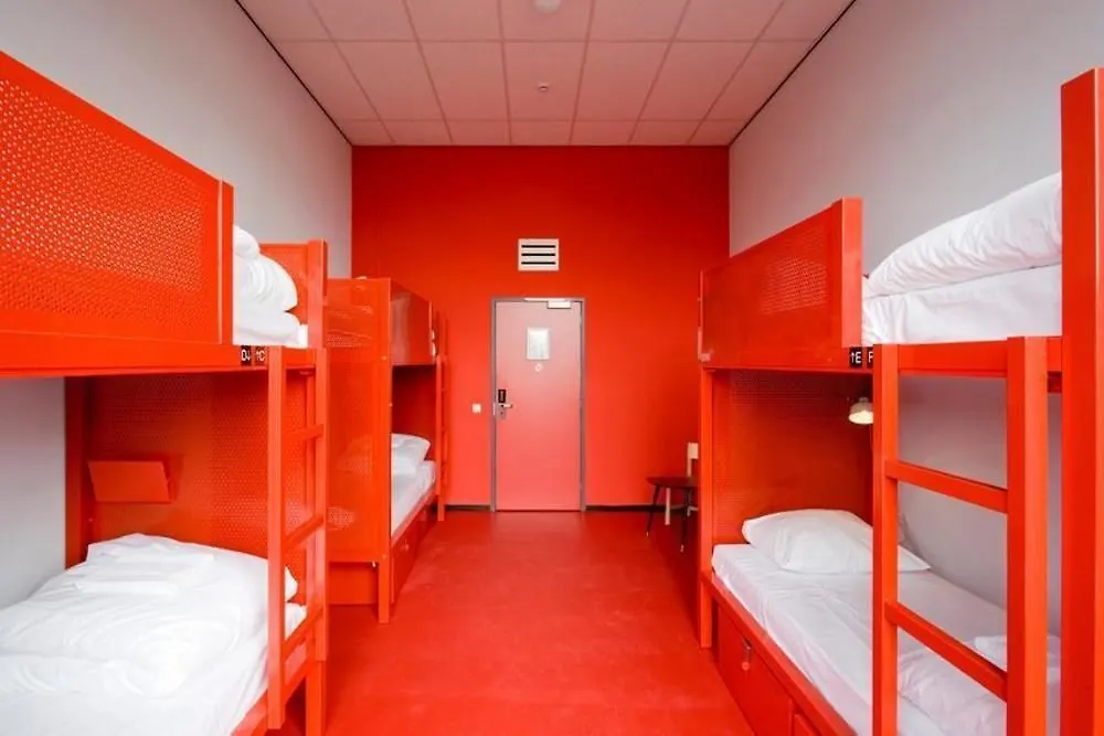 Wow Amsterdam Hostel