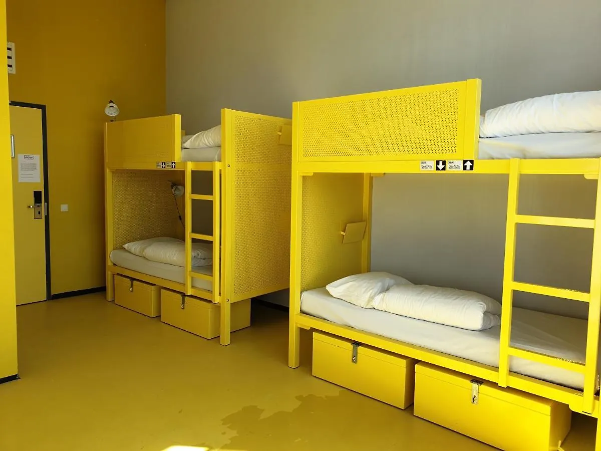 Wow Amsterdam Hostel 0*,